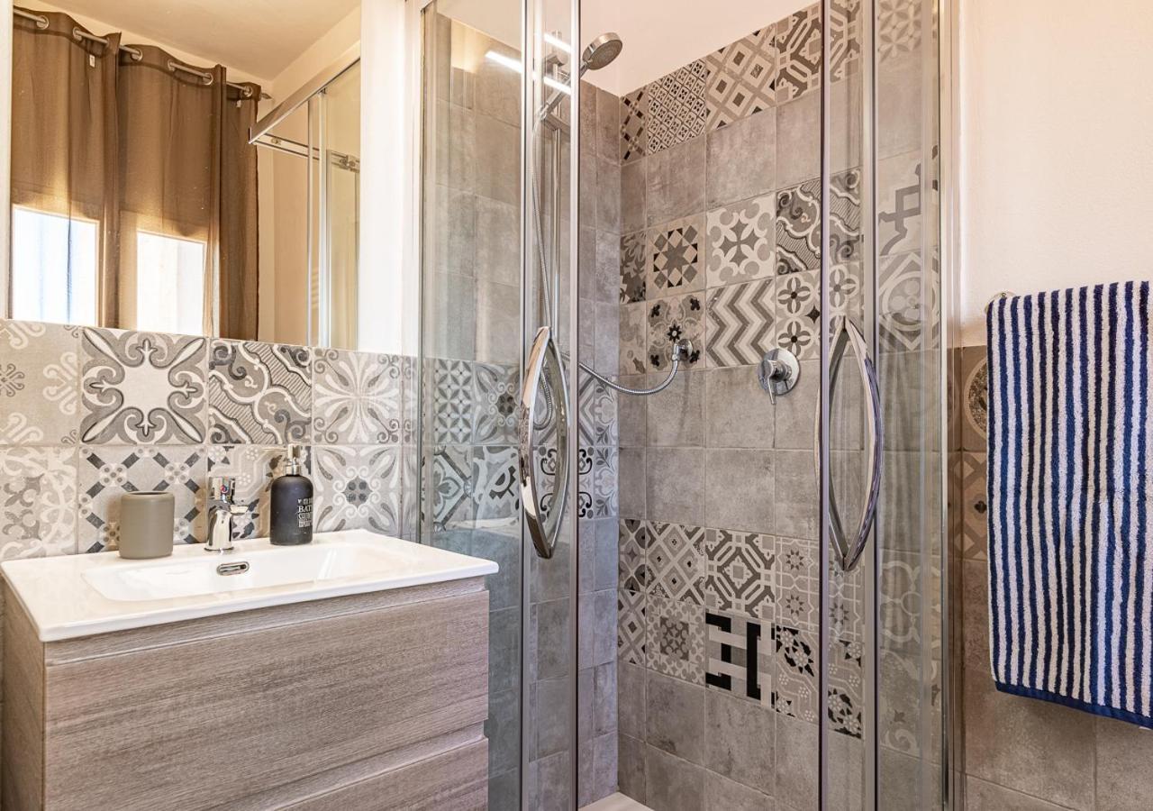 Terrace Rooms Olbia Center ภายนอก รูปภาพ