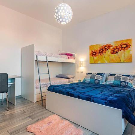 Terrace Rooms Olbia Center ภายนอก รูปภาพ