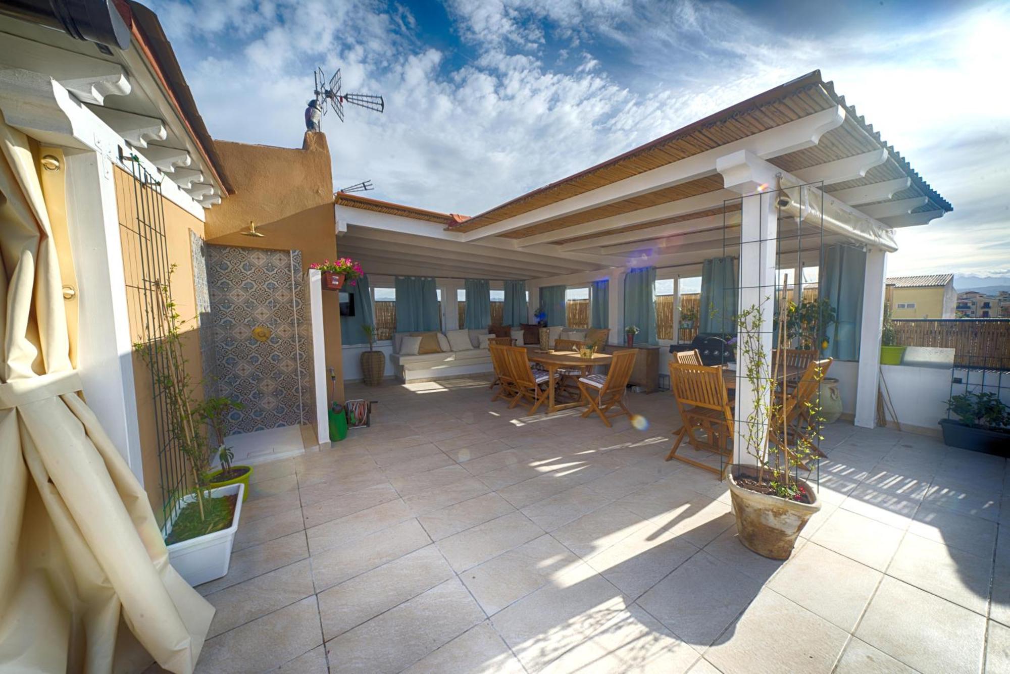 Terrace Rooms Olbia Center ภายนอก รูปภาพ